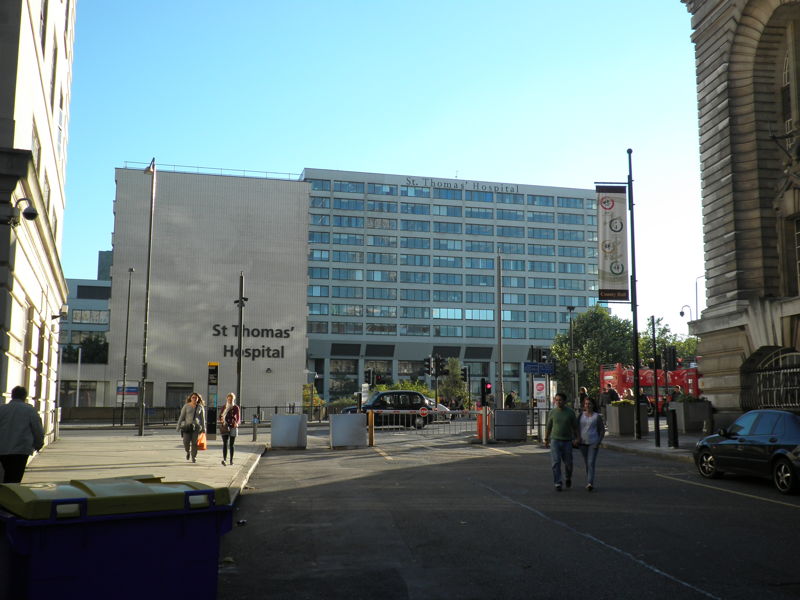 The first view of St.Thomas’ on the walk up from Waterloo
