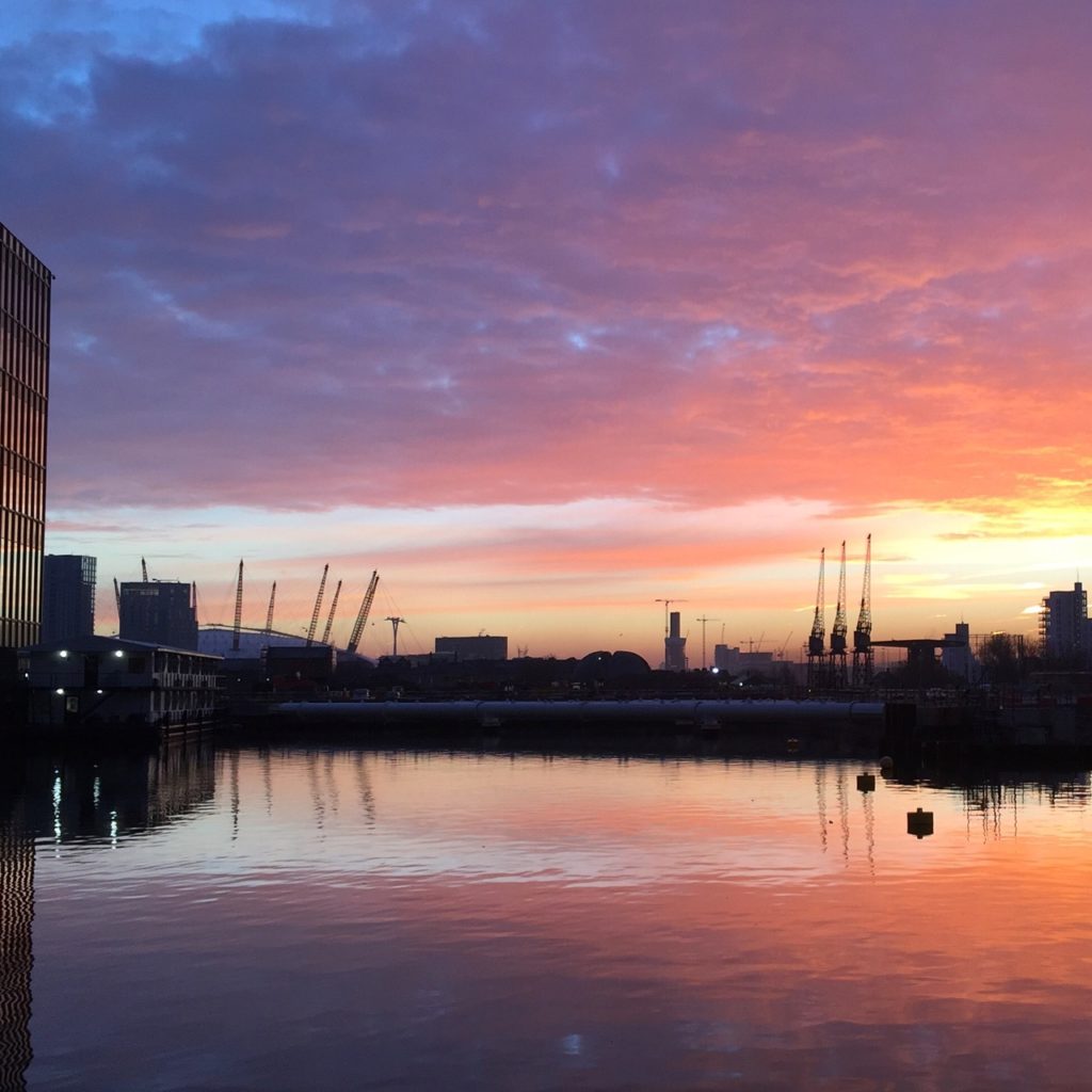 Early morning in Canary Wharf