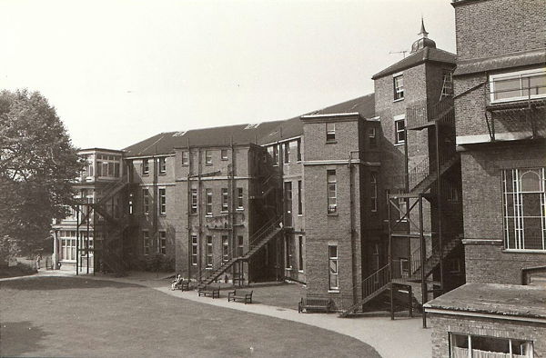 Croydon General Hospital